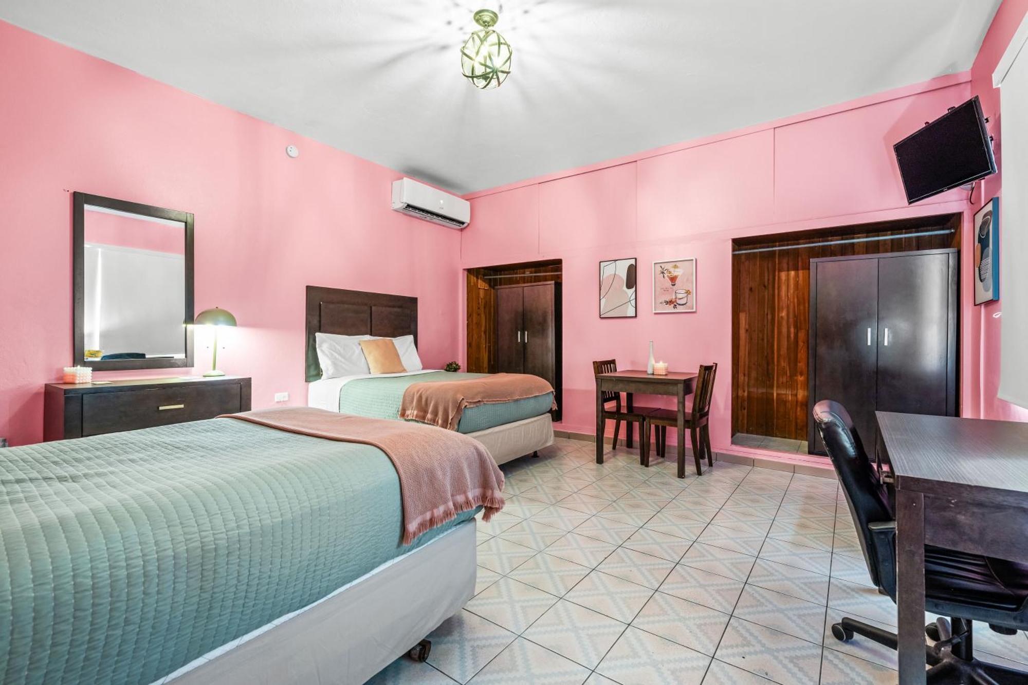 Borinquen Beach Inn San Juan Luaran gambar