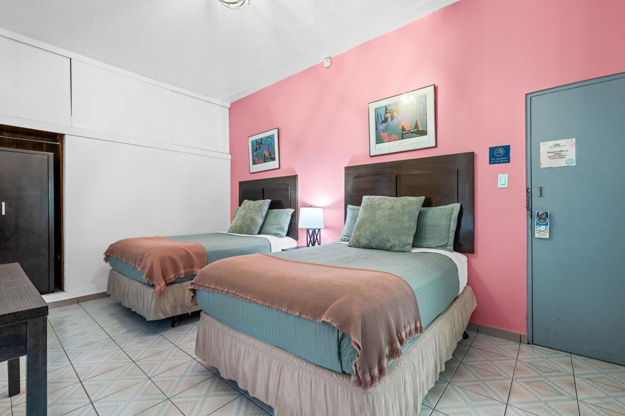 Borinquen Beach Inn San Juan Luaran gambar